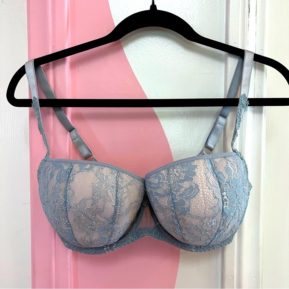 Gorsenia Light Blue and Silver Floral Lace Bra US 30H